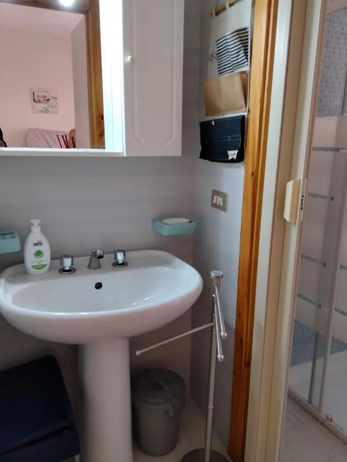 Aquamarine Home Riposto 0*,  Italia